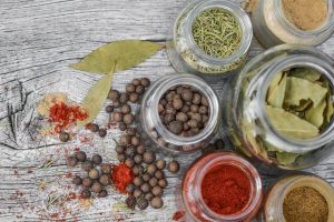 Five essential spices of the Indian cuisine